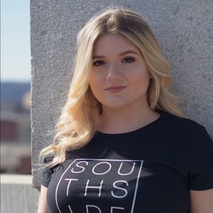 Meet your Posher, Carly